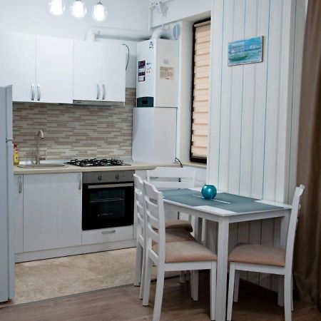 Apartament Laura Solid House Мамая Екстер'єр фото